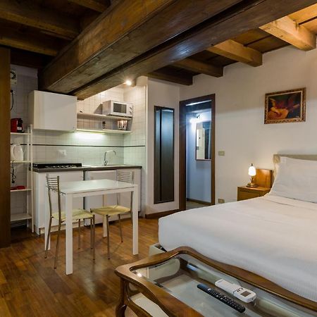 Leoncin D'Oro Apartment Verona Luaran gambar