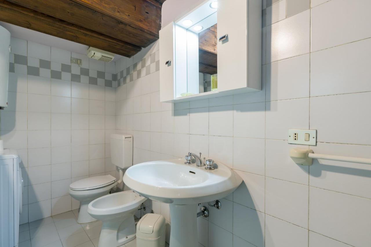 Leoncin D'Oro Apartment Verona Luaran gambar
