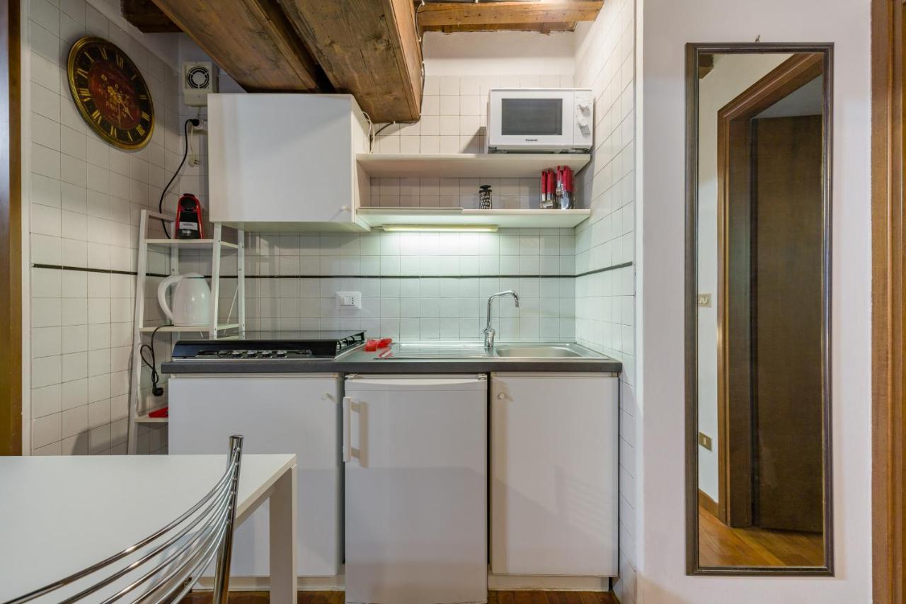 Leoncin D'Oro Apartment Verona Luaran gambar